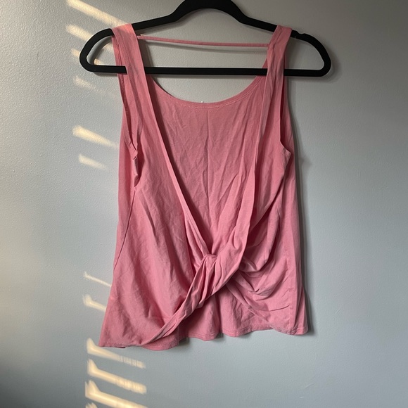 Fabletics top - Picture 2 of 3